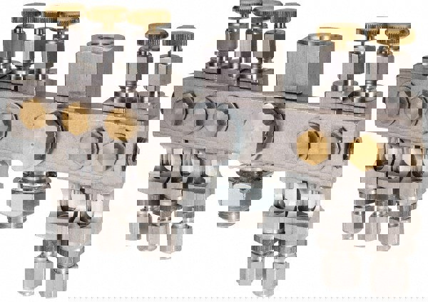 5/8-18 Outlet Thread, 1/4 Inlet Thread, Aluminum, Straight Valve, Oil Reservoir Needle Valve Manifold